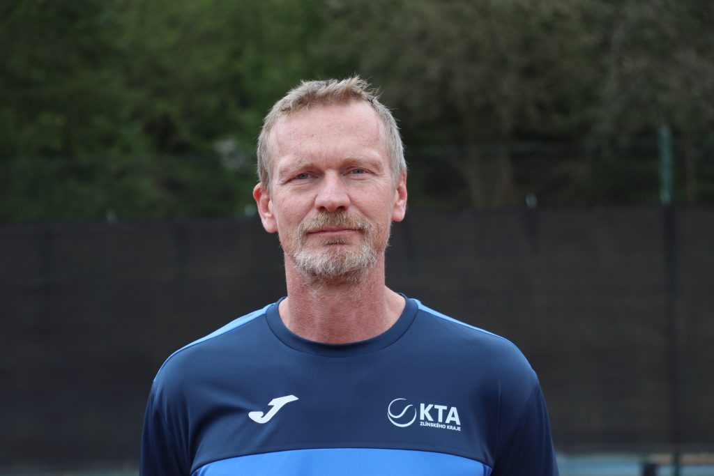 Tomáš Macharáček